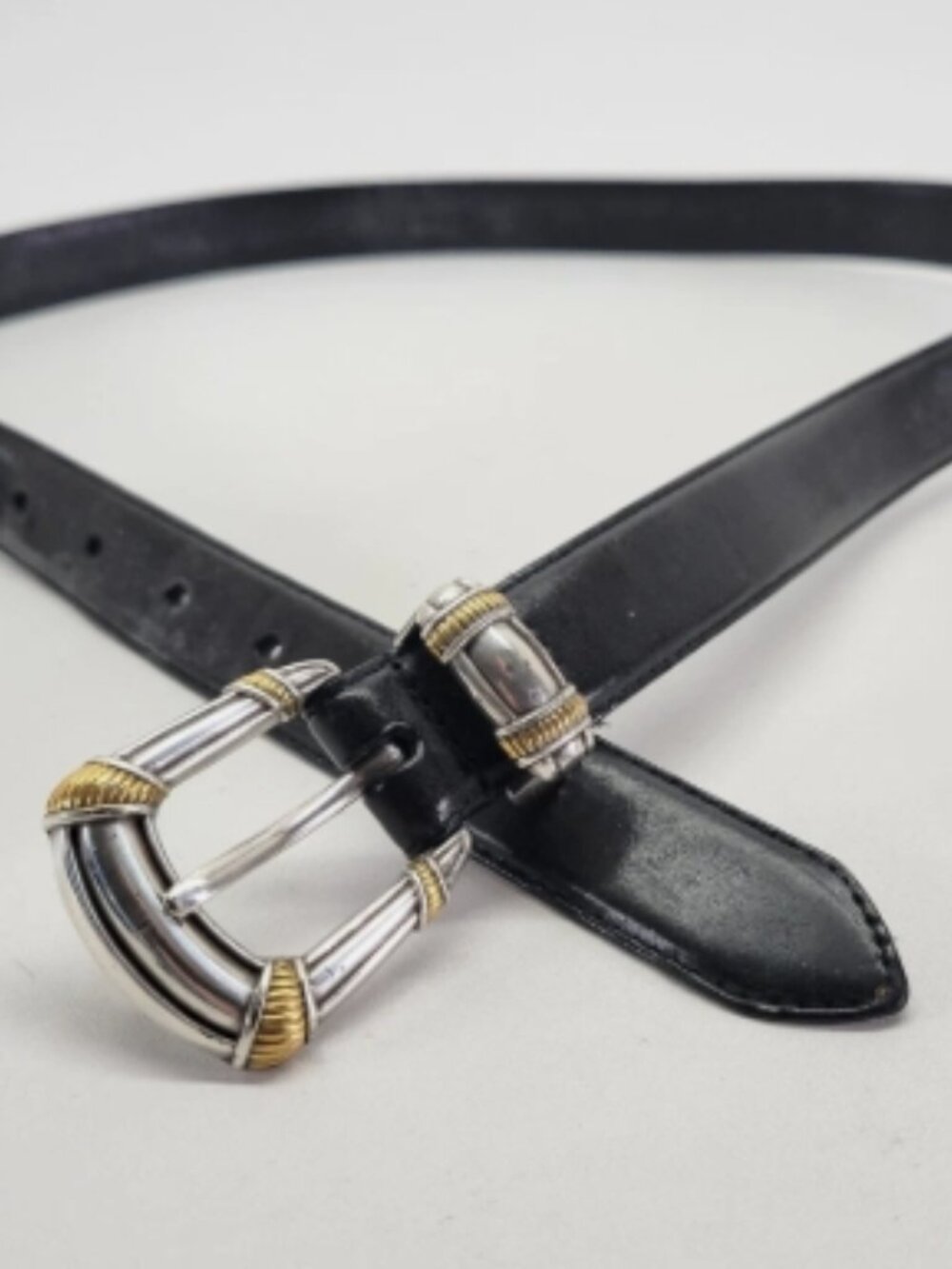 FOSSIL Black Leather Belt with Decorative Silver & gold tone Buckle & Keeper, M.